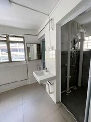 jalan-bukit-merah photo thumbnail #2